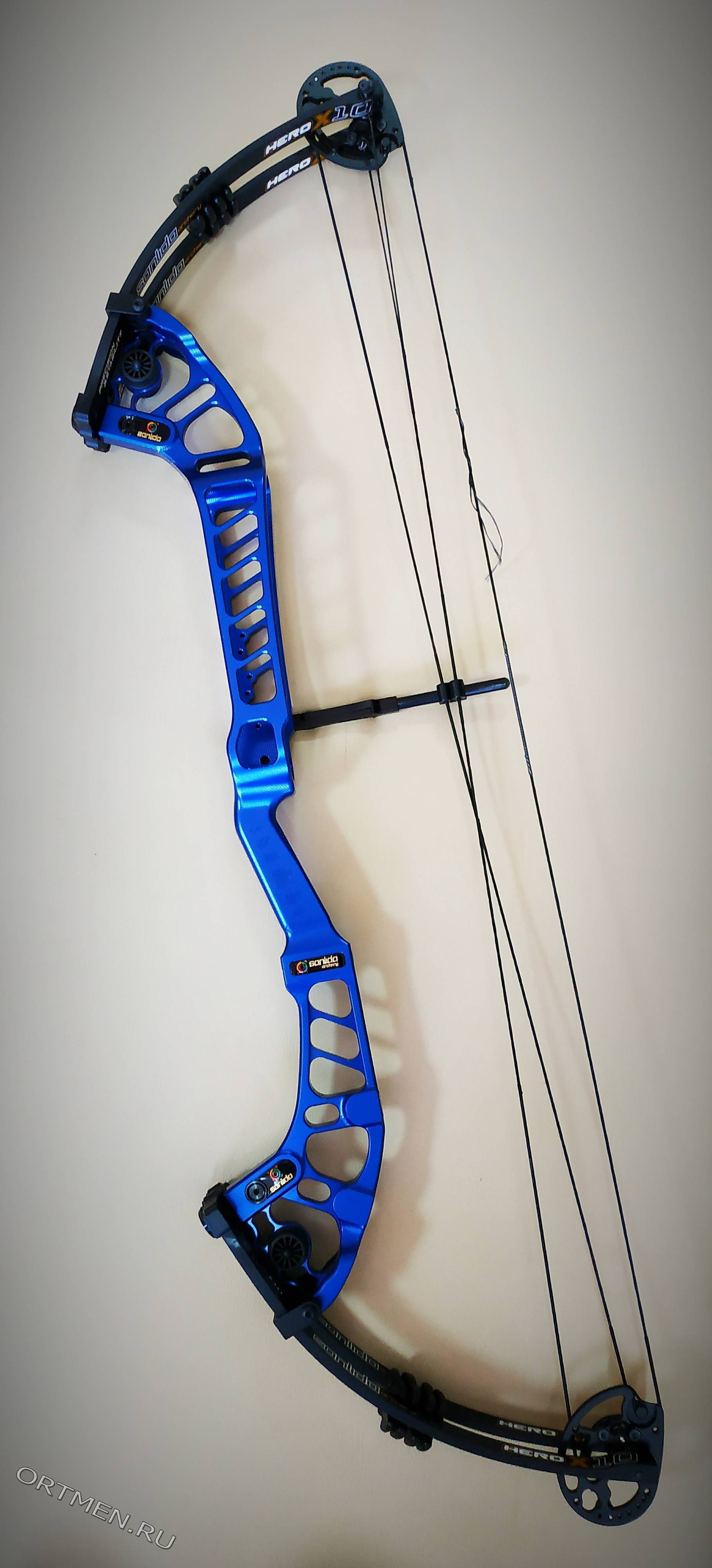 фото Спортивный блочный лук Sanlida Hero X10 2.0 40" Спортивный блочный лук Sanlida Hero X10 2.0 40"