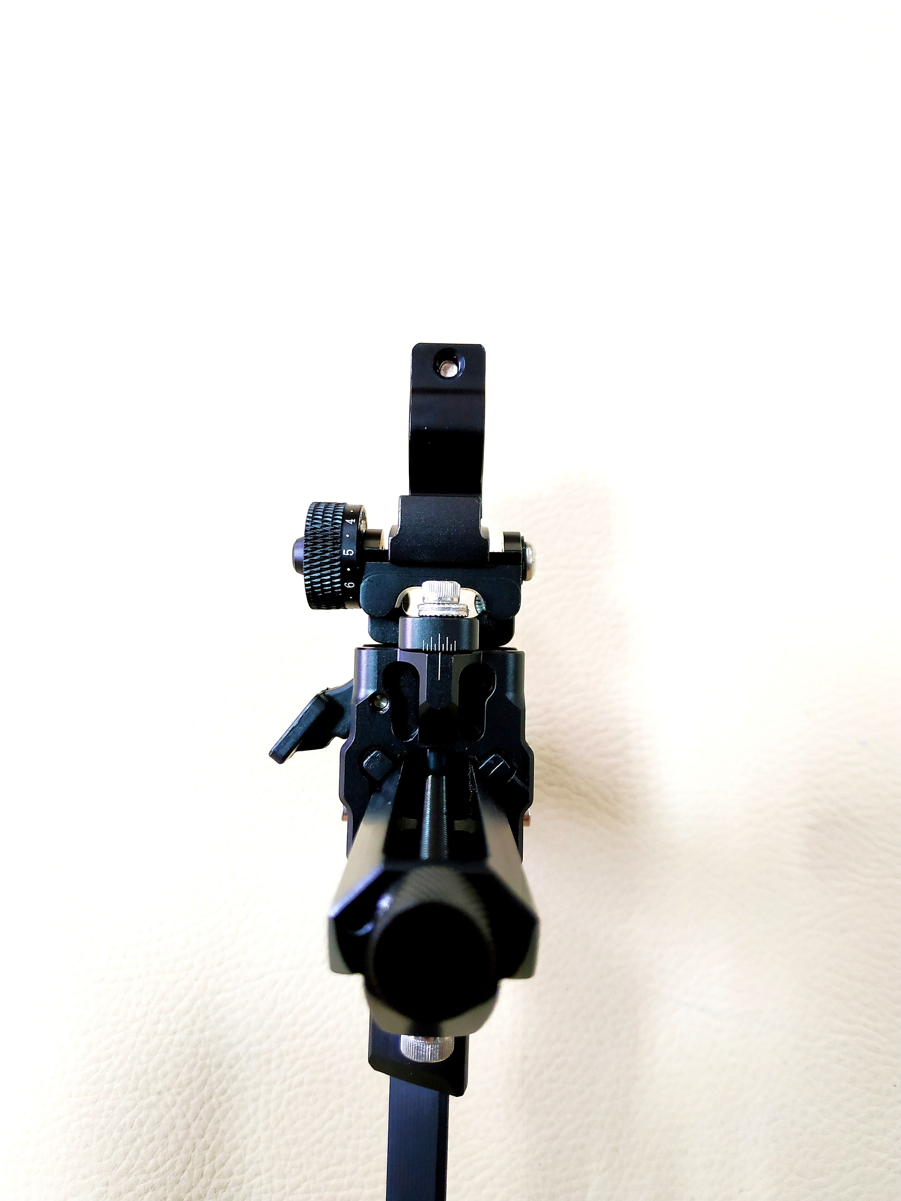 Спортивный прицел для блочного лука Sanlida Carbon X10 9" v2